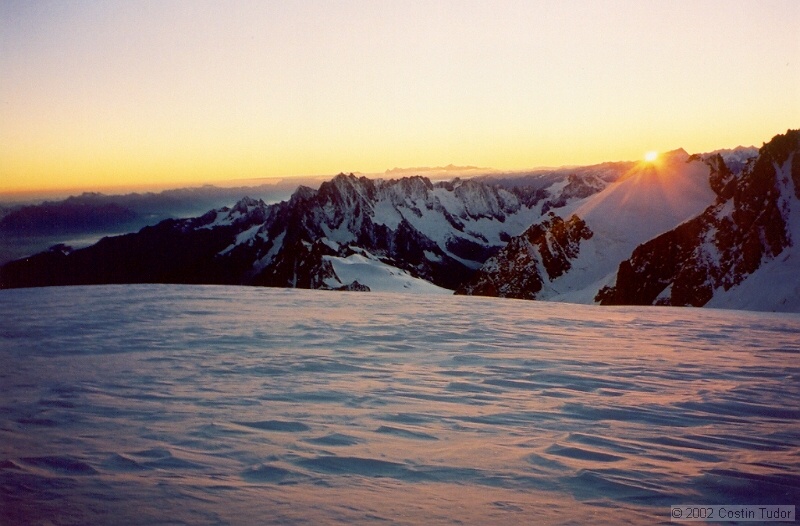 2002-08 Mt Blanc 311-33 Ix.jpg
